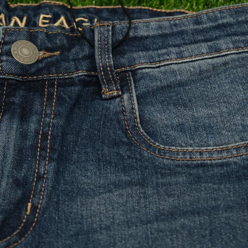 Vintage Denim 1724 – Classic Fit, Timeless Style - Image 5
