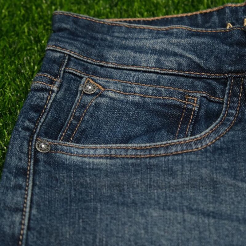 Vintage Denim 1724 – Classic Fit, Timeless Style - Image 6