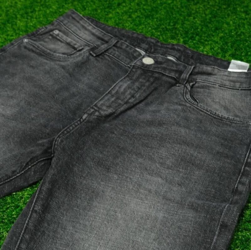 American Eagle Jeans 1624 – Timeless Style & All-Day Comfort - Image 3