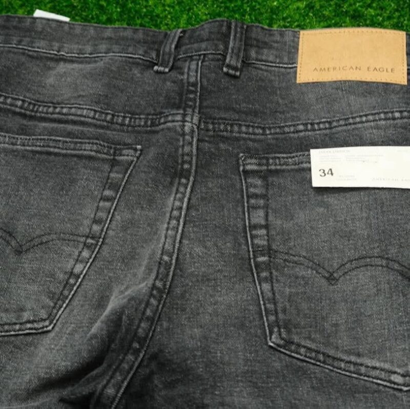 American Eagle Jeans 1624 – Timeless Style & All-Day Comfort - Image 9
